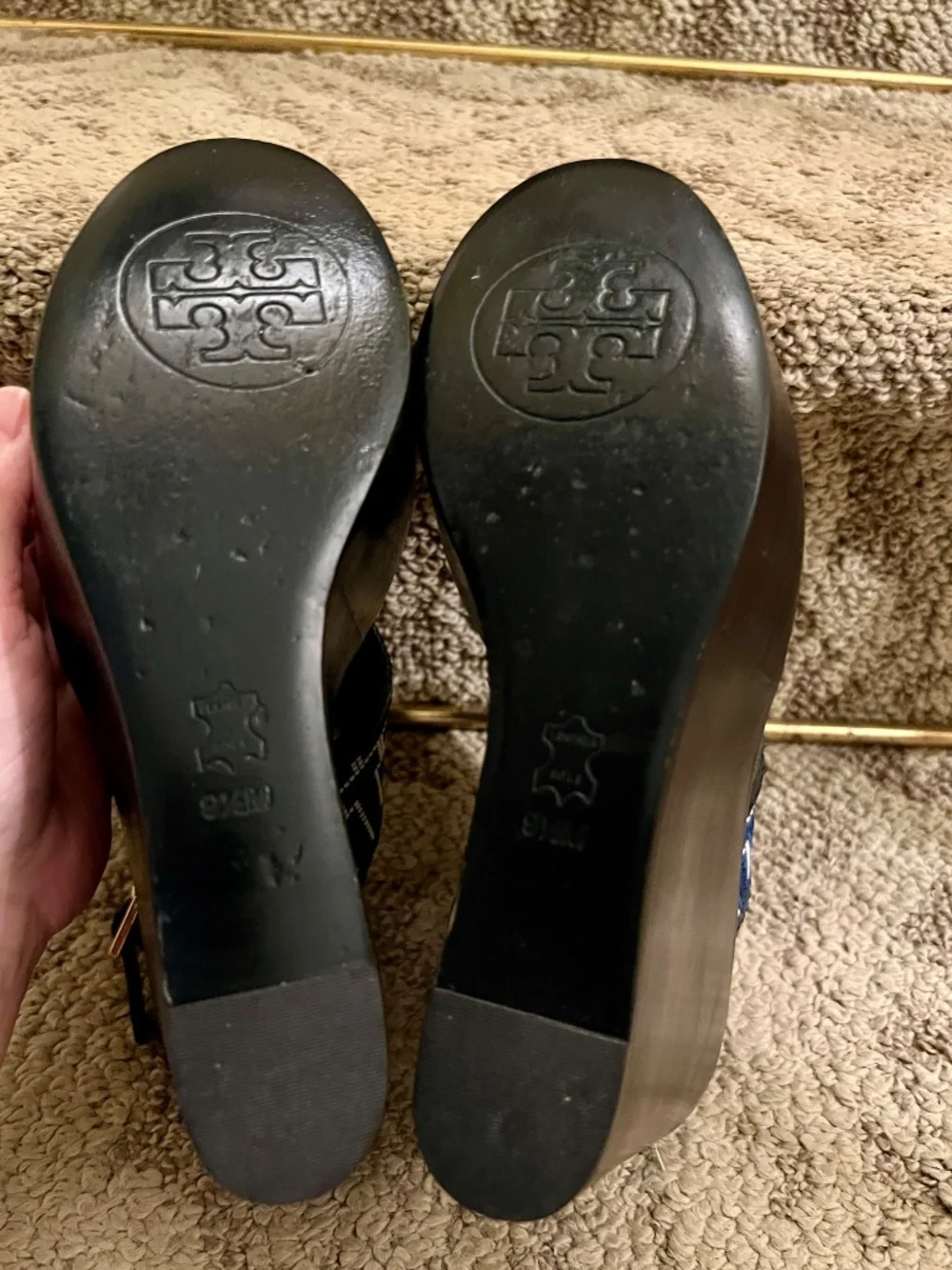 EUC Tory Burch Florin Needlepoint Platform Wedge Sandals Navy Blue Size 9.5 M